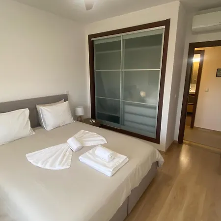 Apartment Castle - The Beautiful View Of The Castle Of Sesimbra! *